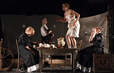 Žene v testu <em>Foto: Peter Uhan</em>